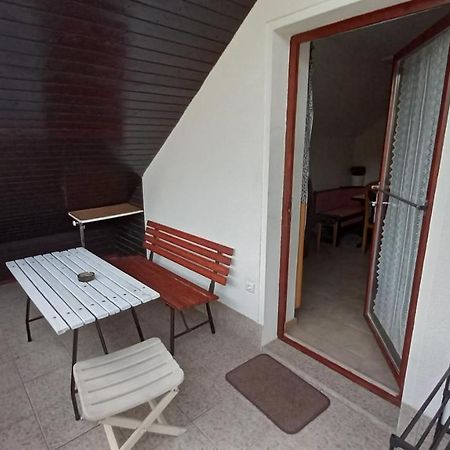 Draga - 2 Bedroom Apartment Тржич Екстер'єр фото