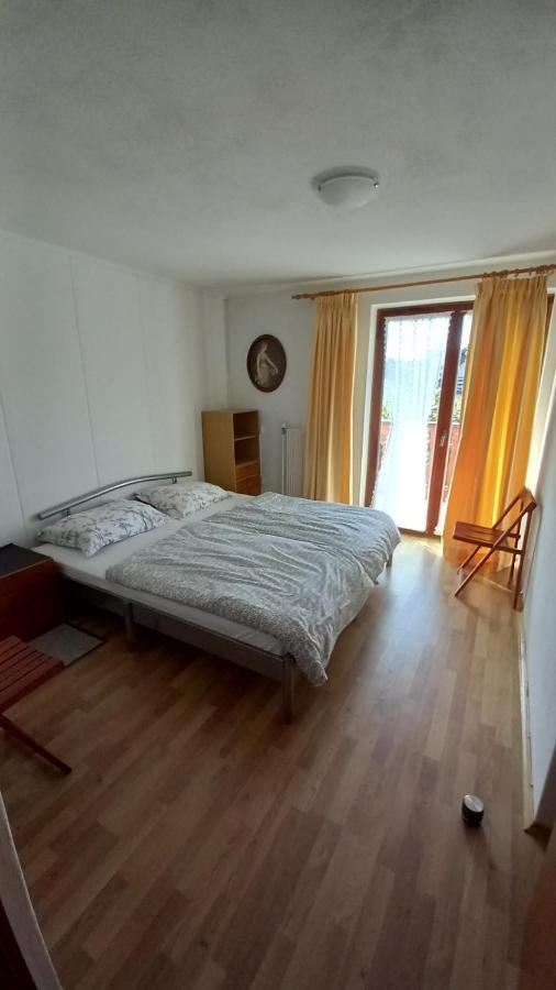 Draga - 2 Bedroom Apartment Тржич Екстер'єр фото